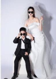 末日中的母与子作者